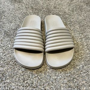 Girlfriend Collective Slides